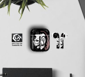 Dán skin airpods họa tiết Mặt Người i42