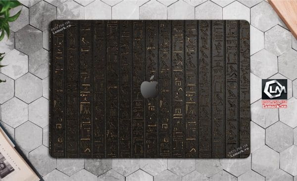 Dán skin macbook R78