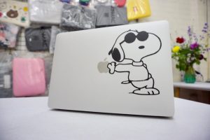 Dán skin macbook