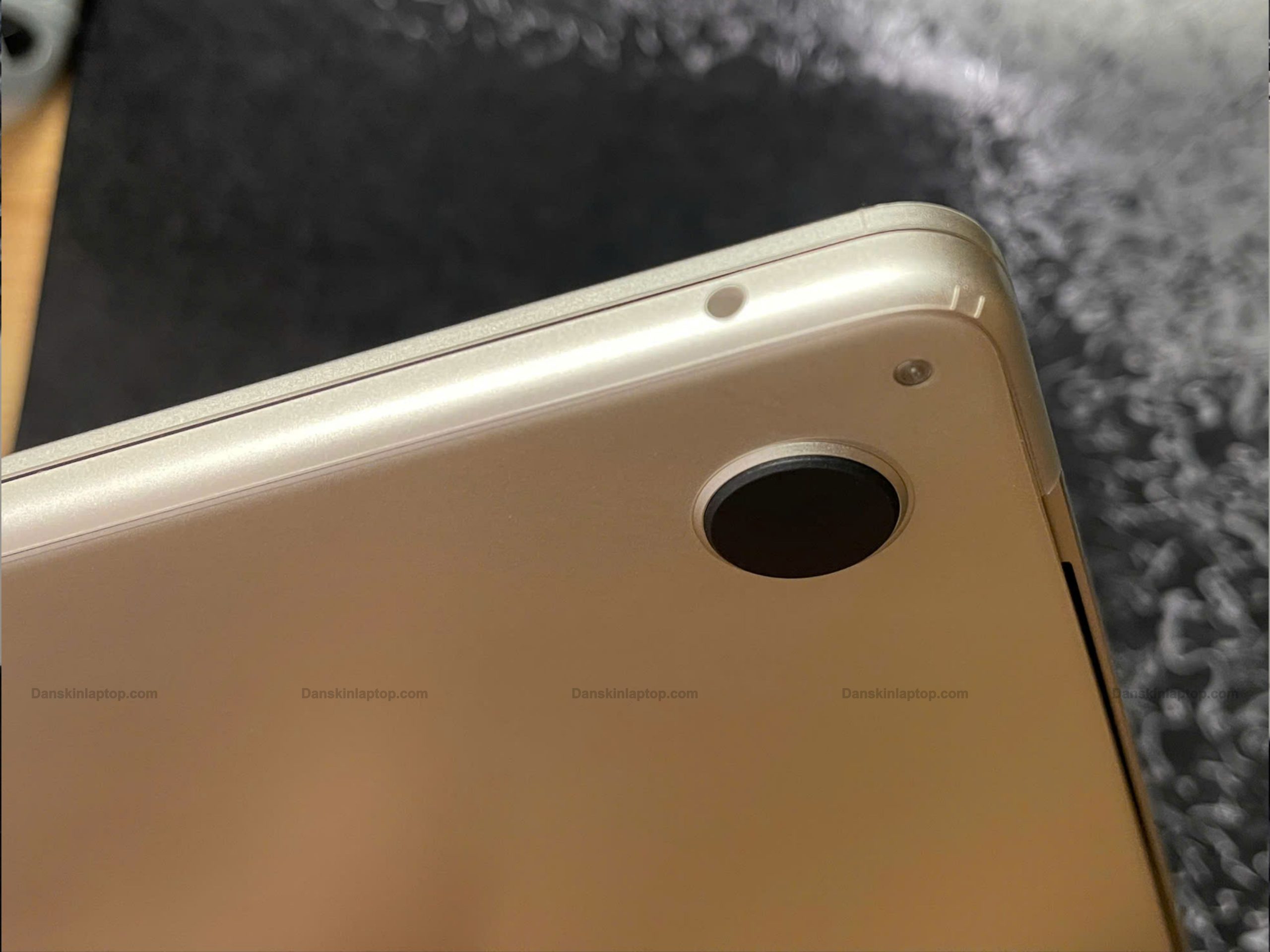 Dán PPF macbook 2 Dán PPF macbook - Ảnh 2