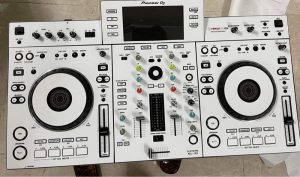 Skin cho bàn DJ mã XDJ RX