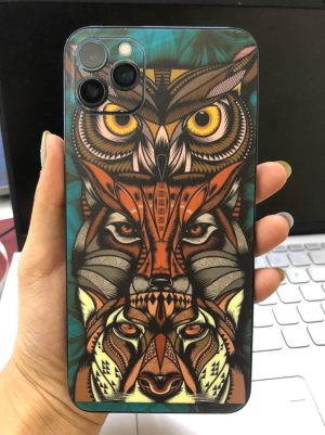 Dán skin điện thoại iphone