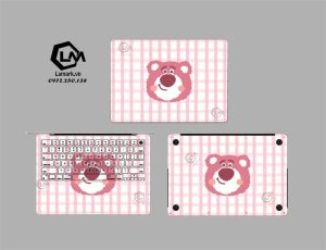 Dán Skin Macbook hình Gấu Dâu mã 09